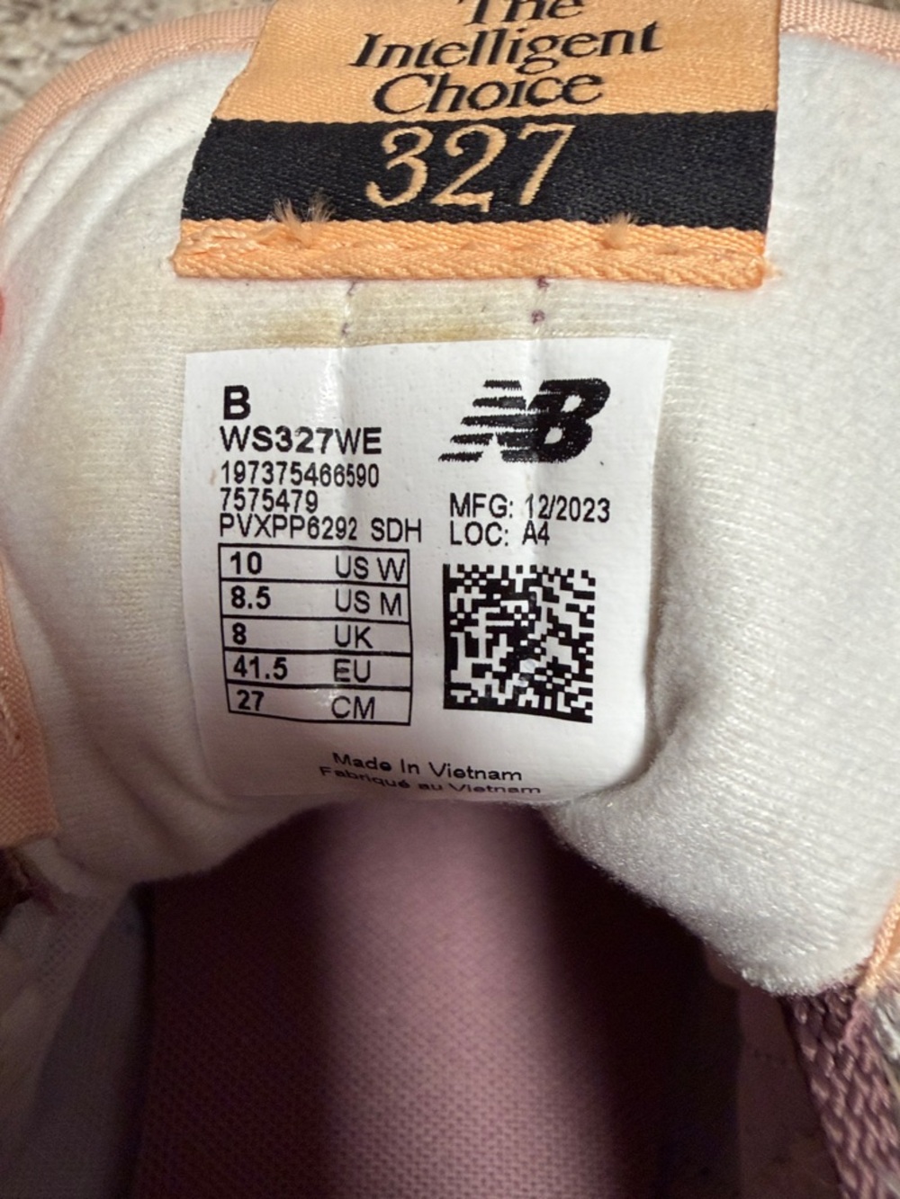 New Balance 327 Women’s Pink Suede & Mesh Sneakers - Picture 10 of 11